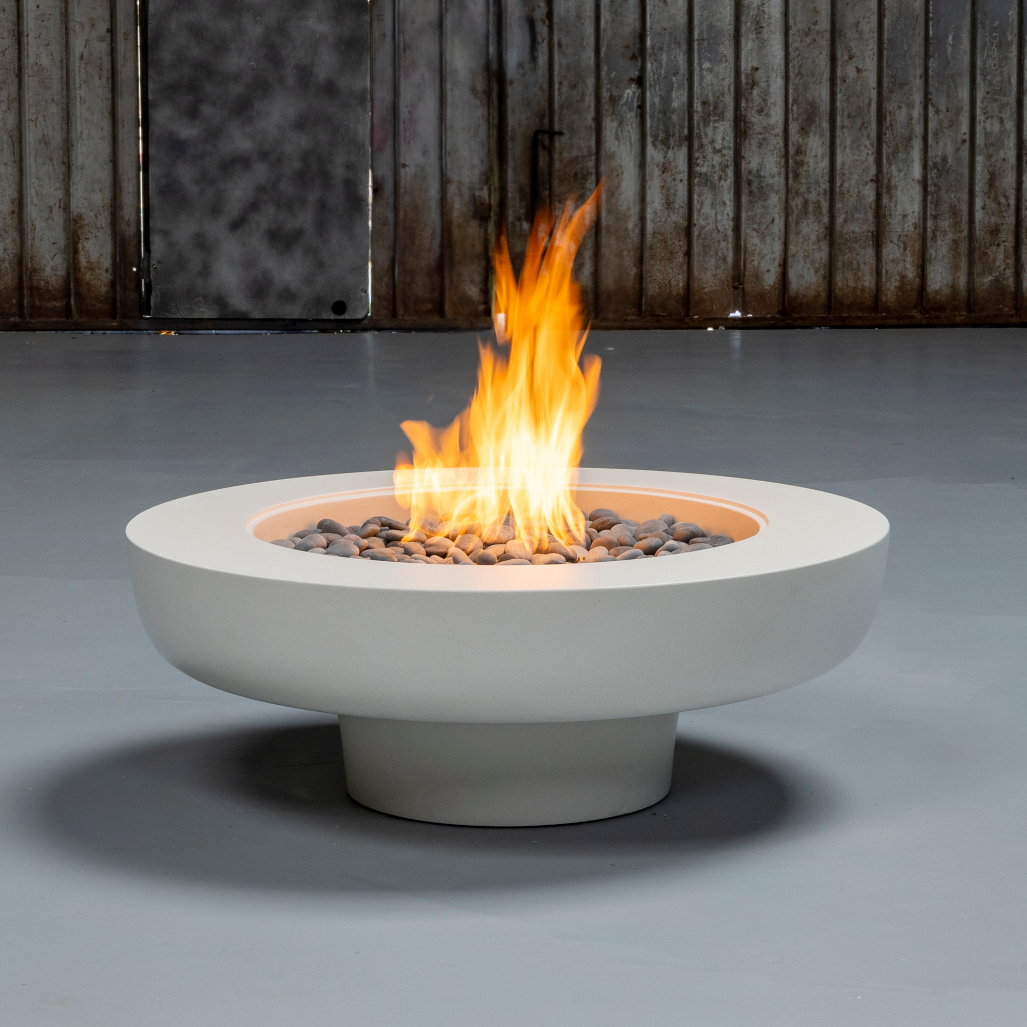 FLORA | Sculptural Outdoor Concrete Fire Table – Lumacast