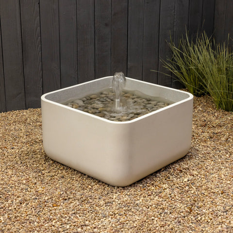 RAIO - Water Feature