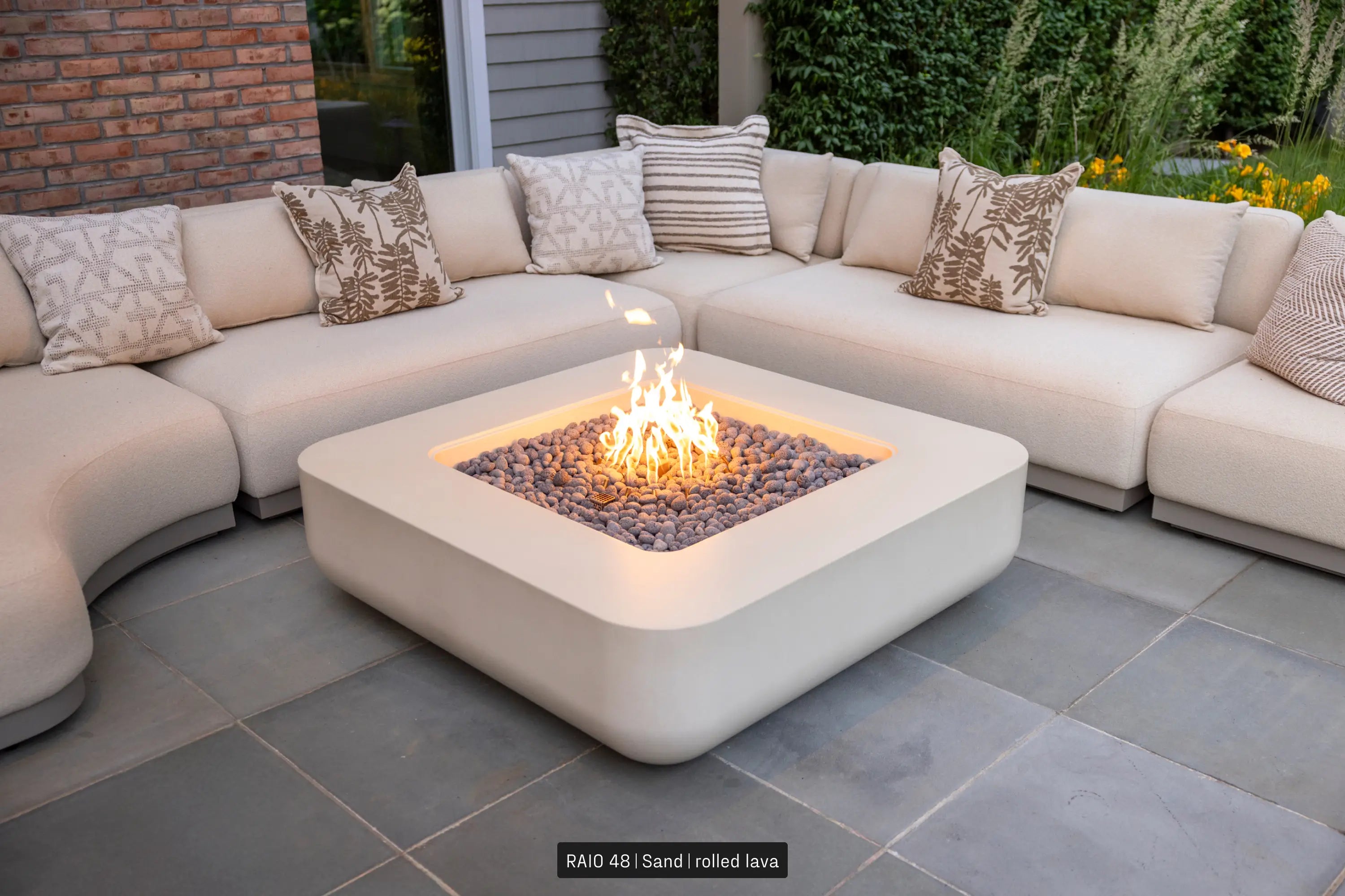 Lumacast RAIO Fire Table - Thumbnail 4